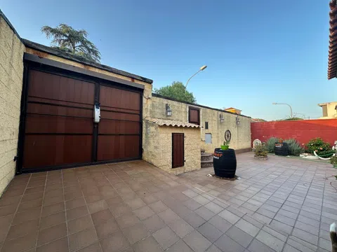 Casa o chalet independiente en venta en Oromana